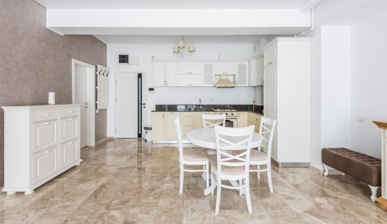 Sns Apartament In Vila Sophia Mamaia Esterno foto