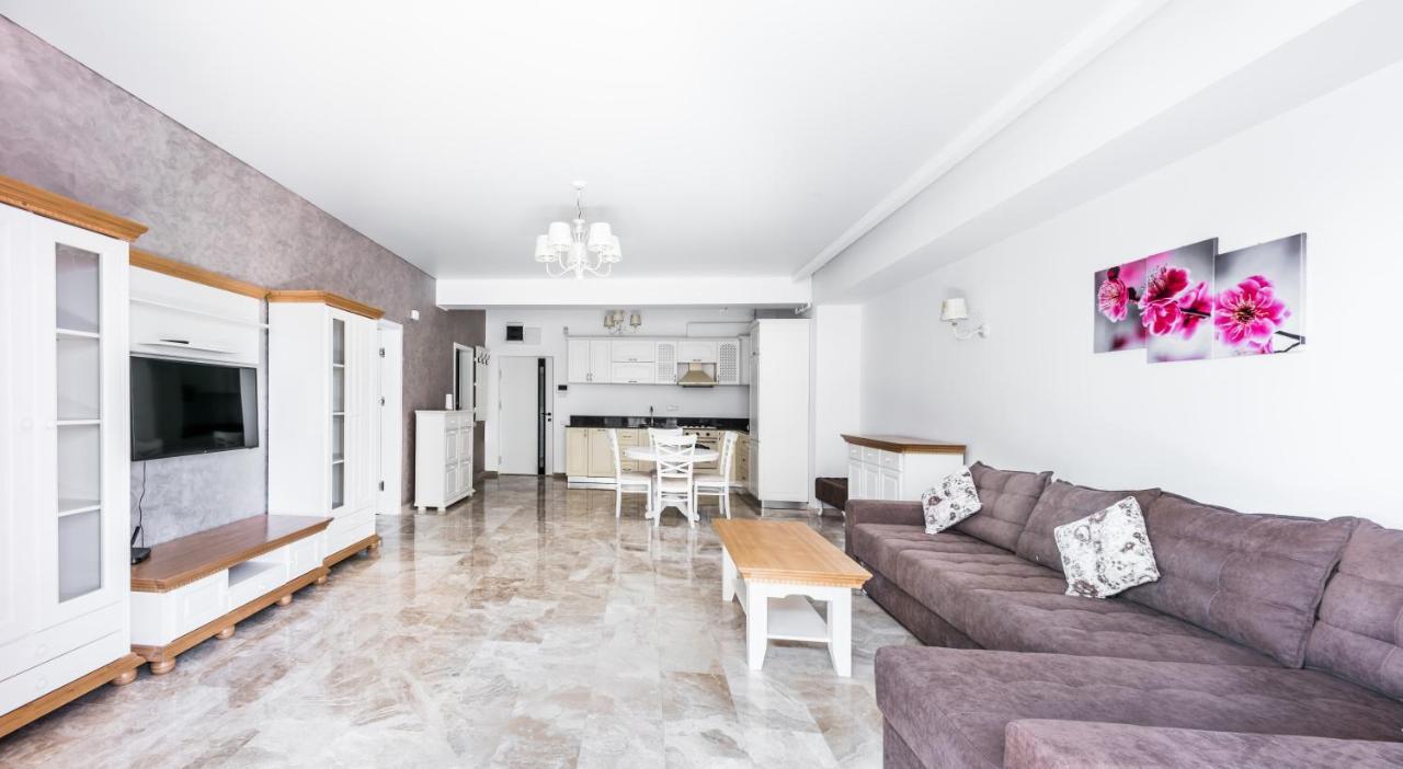 Sns Apartament In Vila Sophia Mamaia Esterno foto